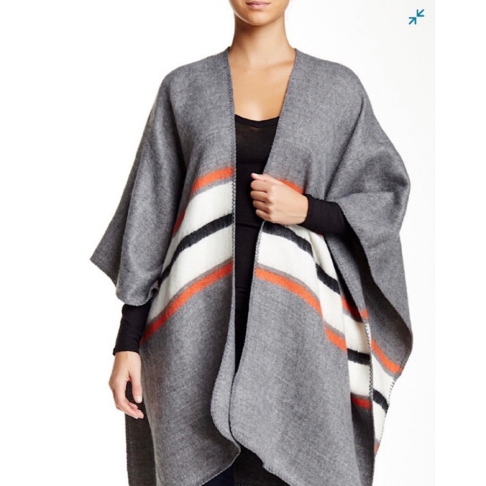 Steve Madden Poncho